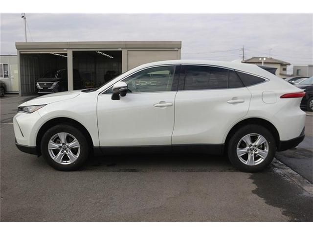 TOYOTA HARRIER 2WD 2022 Image 31