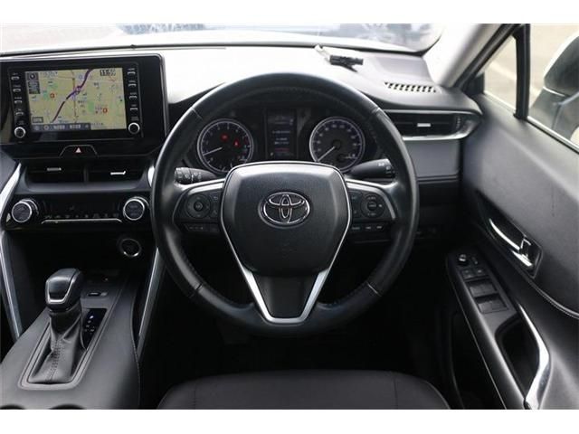 TOYOTA HARRIER 2WD 2022 Image 31