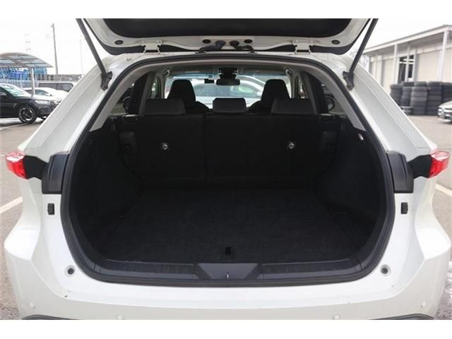 TOYOTA HARRIER 2WD 2022 Image 31