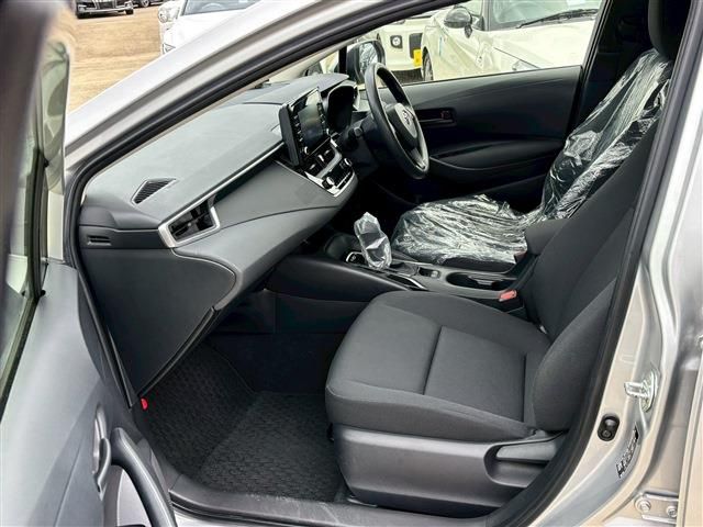 TOYOTA COROLLA TOURING HYBR 2022 Image 31