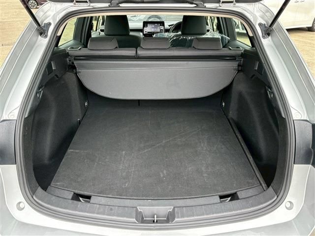 TOYOTA COROLLA TOURING HYBR 2022 Image 31