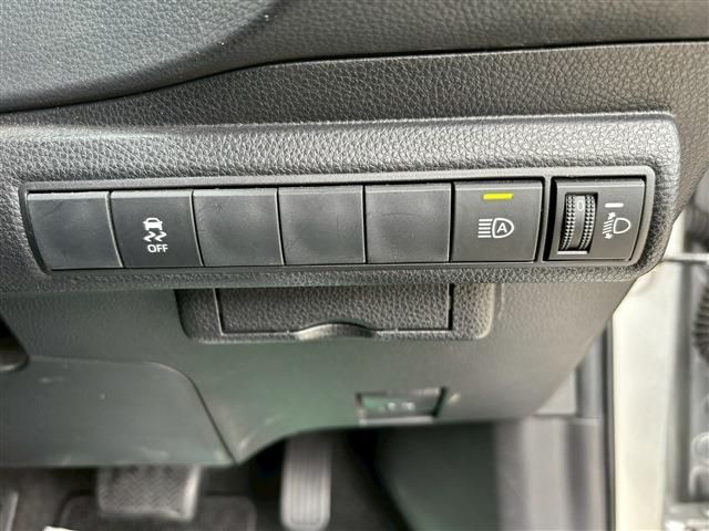 TOYOTA COROLLA TOURING HYBR 2022 Image 31