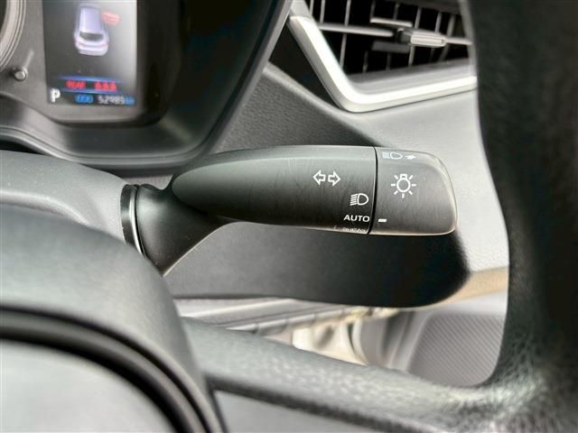 TOYOTA COROLLA TOURING HYBR 2022 Image 31