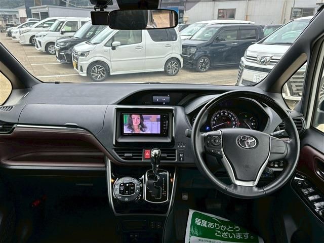 TOYOTA ESQUIRE 2019 Image 31