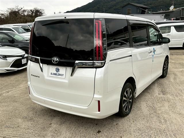 TOYOTA ESQUIRE 2019 Image 31