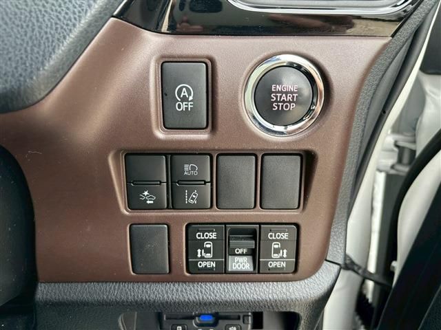 TOYOTA ESQUIRE 2019 Image 31