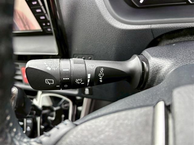 TOYOTA ESQUIRE 2019 Image 31