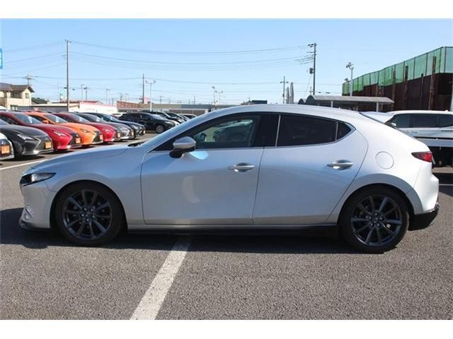 MAZDA 3 FASTBACK 2020 Image 31