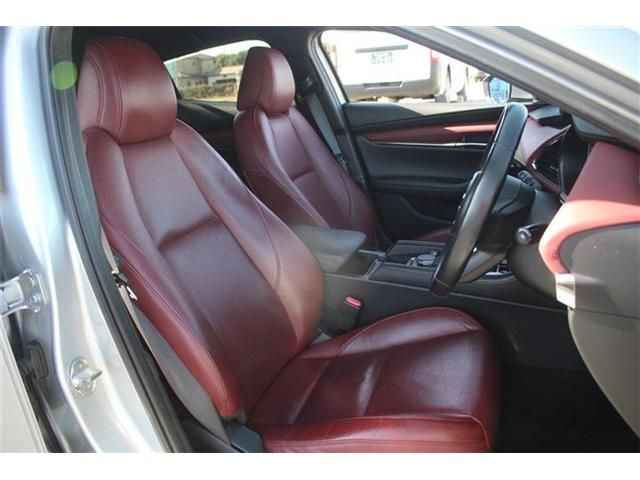 MAZDA 3 FASTBACK 2020 Image 31