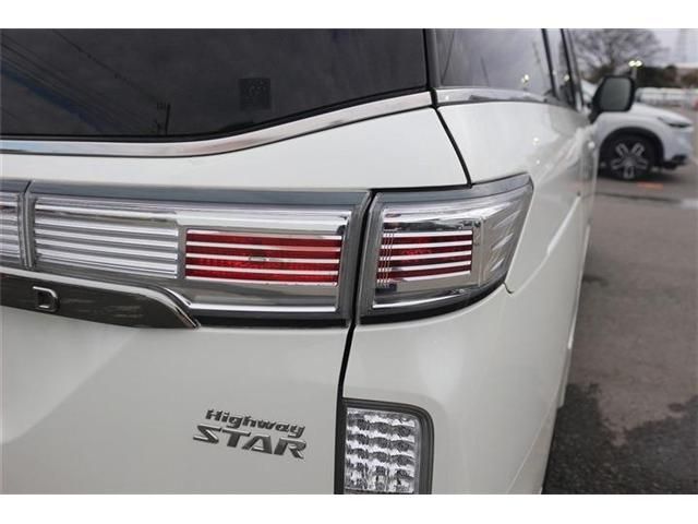 NISSAN ELGRAND 2019 Image 31