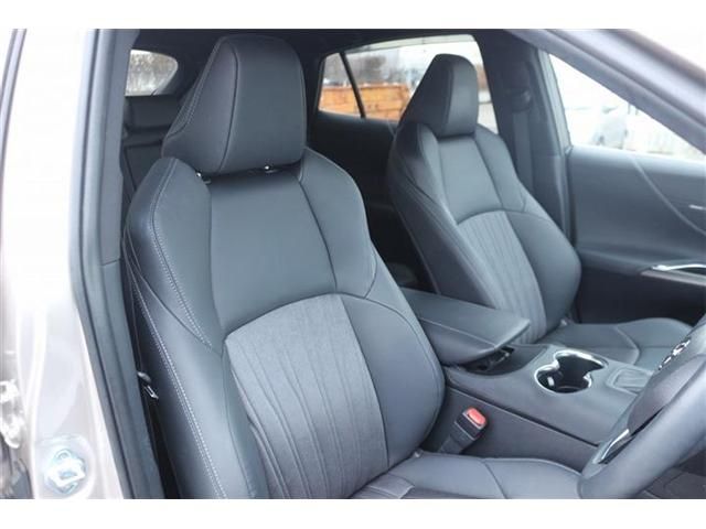 TOYOTA HARRIER HYBRID 2023 Image 31