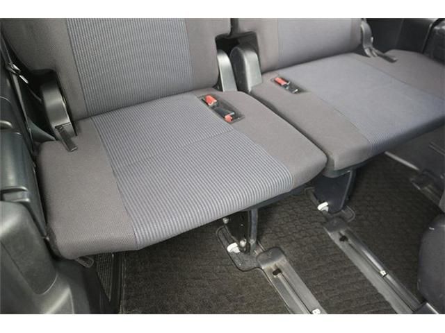 TOYOTA NOAH HYBRID 2014 Image 31