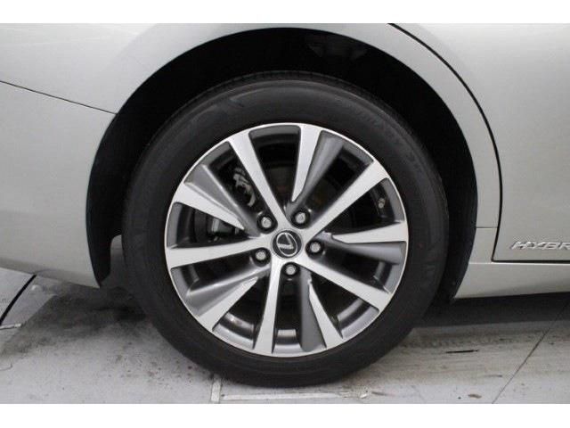 TOYOTA LEXUS ES300H 2020 Image 31