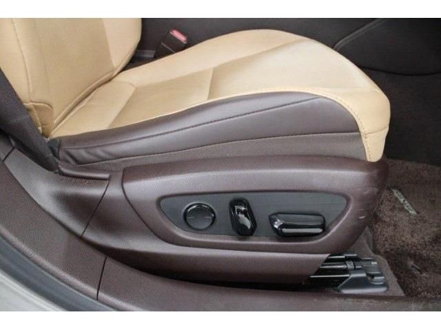 TOYOTA LEXUS ES300H 2020 Image 31