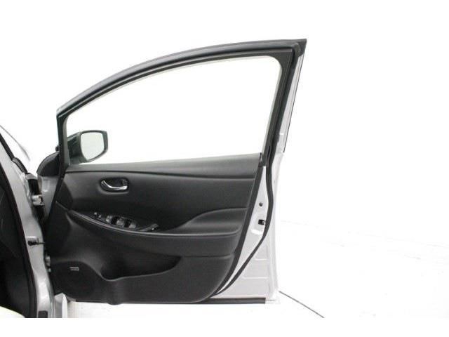 NISSAN LEAF 2021 Image 31