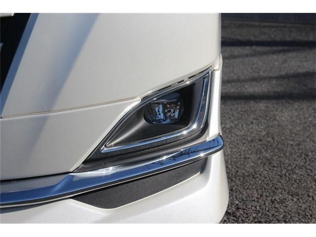 TOYOTA NOAH 2017 Image 31