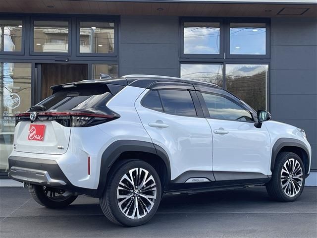 TOYOTA YARIS CROSS HYBRID 2023 Image 31