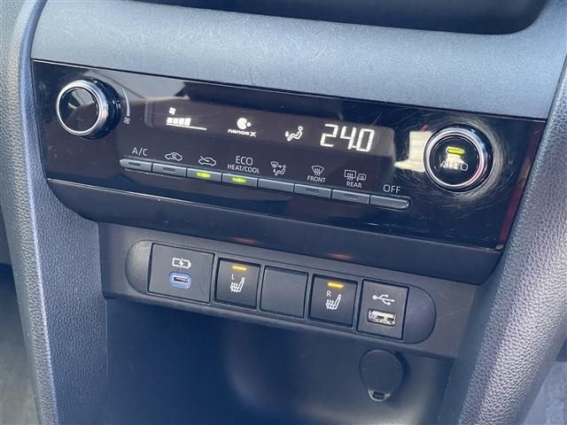 TOYOTA YARIS CROSS HYBRID 2023 Image 31