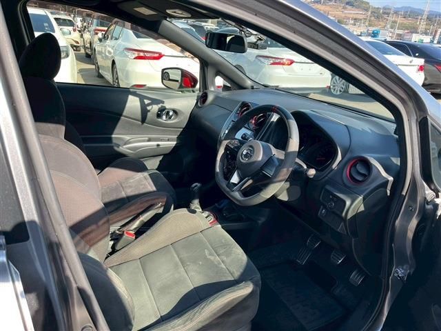 NISSAN NOTE 2018 Image 31