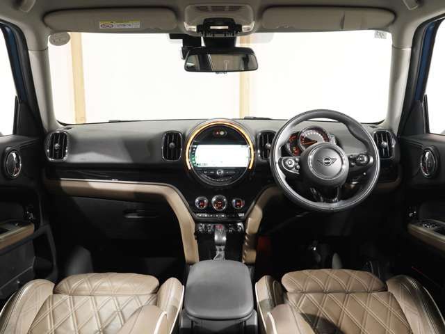 BMW MINI COOPER SD C 2019 Image 31