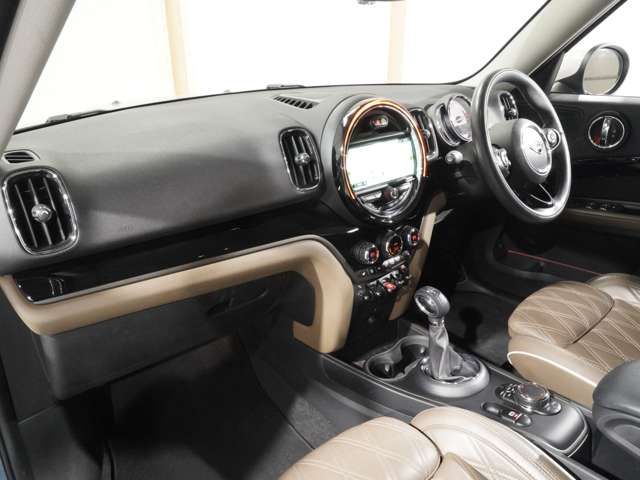 BMW MINI COOPER SD C 2019 Image 31