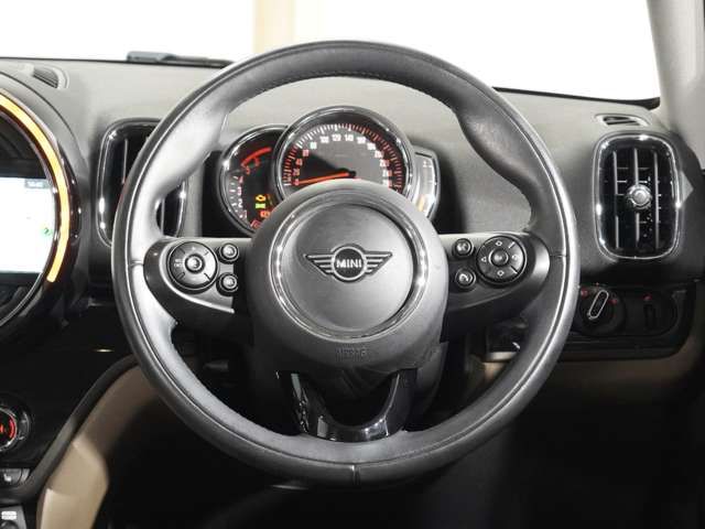 BMW MINI COOPER SD C 2019 Image 31