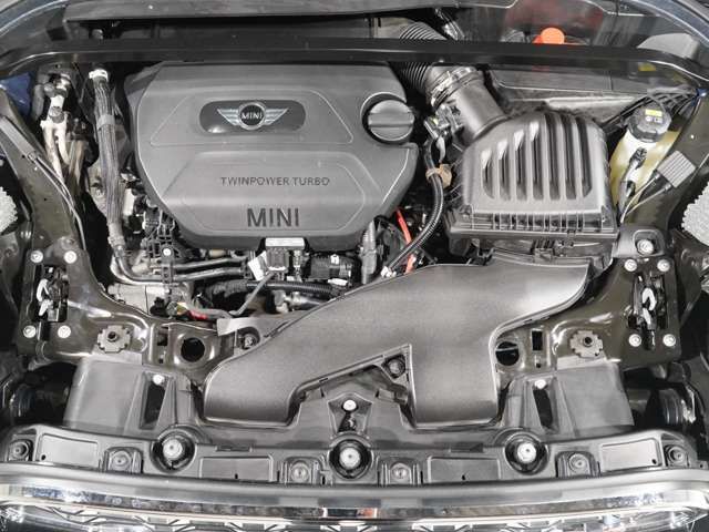 BMW MINI COOPER SD C 2017 Image 31