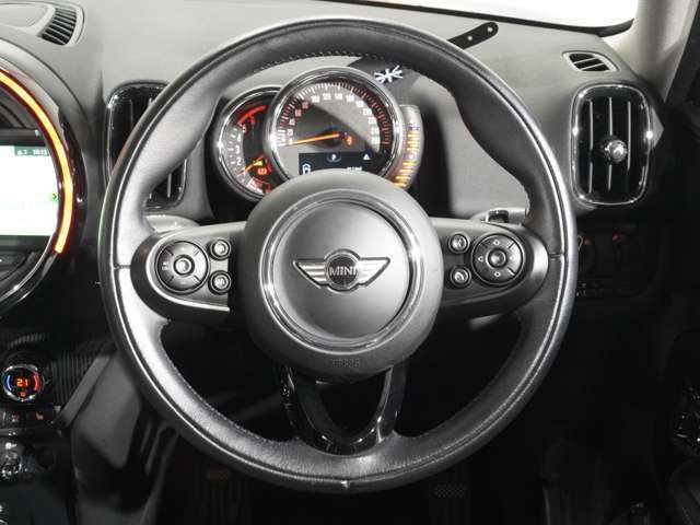 BMW MINI COOPER SD C 2017 Image 31