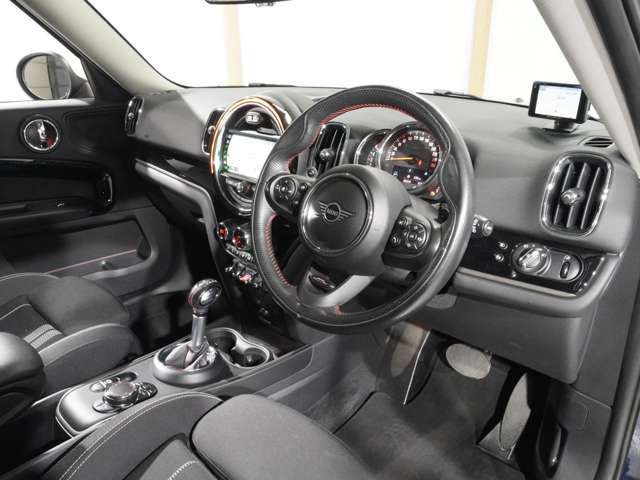 BMW MINI COOPER SD C 2020 Image 31