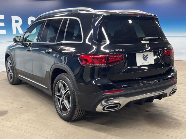 MERCEDES BENZ GLB 2022 Image 31