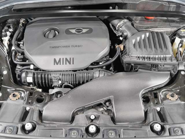 BMW MINI CROSSOVER 2017 Image 31