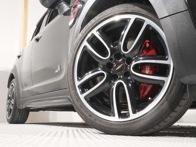 BMW MINI CROSSOVER 2017 Image 31