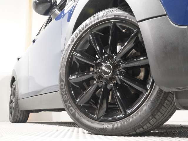 BMW MINI COOPER D CL 2016 Image 31