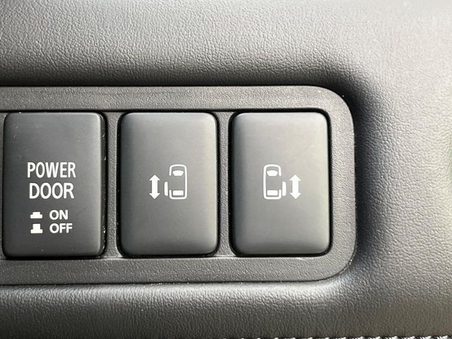 MITSUBISHI DELICA D:5 4WD 2024 Image 31