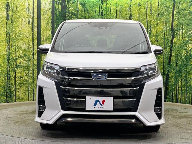 TOYOTA NOAH HYBRID 2021 Image 31