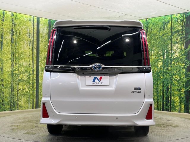 TOYOTA NOAH HYBRID 2021 Image 31