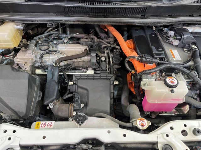 TOYOTA NOAH HYBRID 2021 Image 31