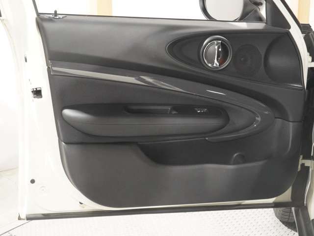 BMW MINI COOPER SD C 2016 Image 31