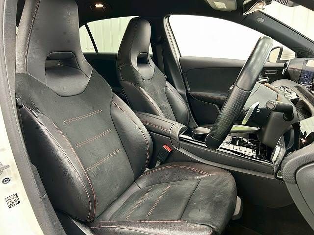 MERCEDES BENZ A CLAS 2019 Image 31