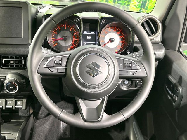 SUZUKI JIMNY NOMADE 2025 Image 31