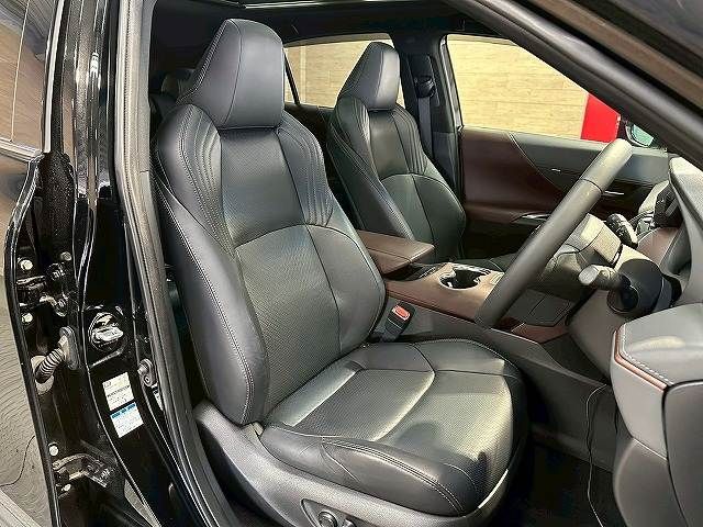 TOYOTA HARRIER HYBRID 2022 Image 31