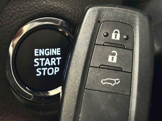 TOYOTA RAV4 4WD 2023 Image 31