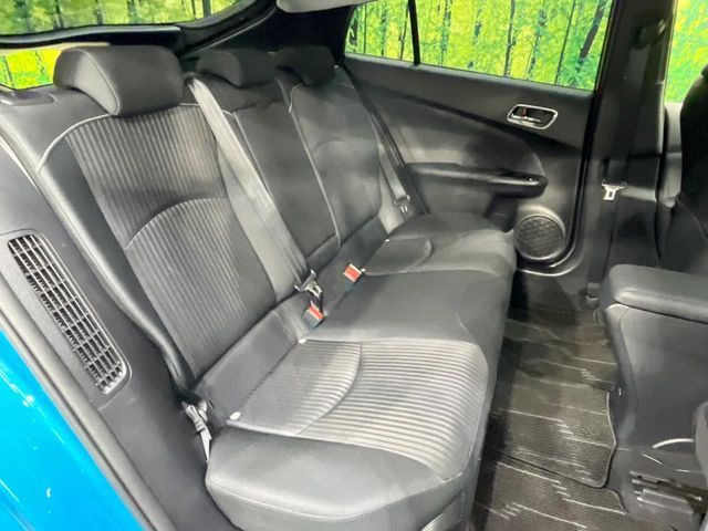 TOYOTA PRIUS PHV 2021 Image 31