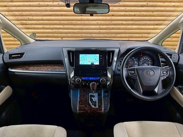 TOYOTA ALPHARD 2018 Image 31
