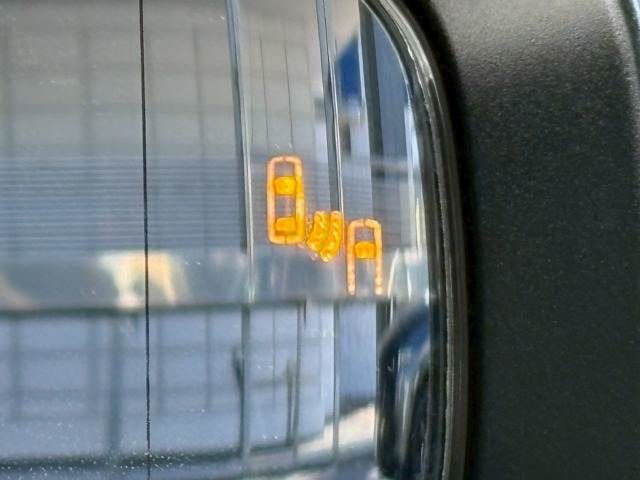 TOYOTA PRIUS 2023 Image 31