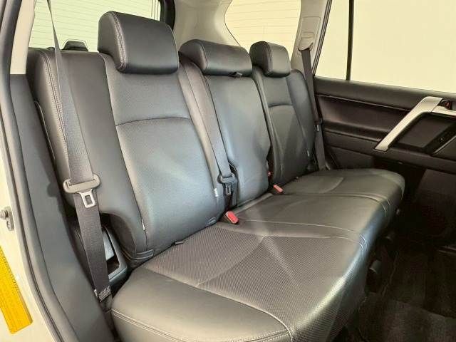TOYOTA LANDCRUISER PRADO 2020 Image 31