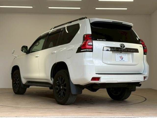 TOYOTA LANDCRUISER PRADO 2020 Image 31