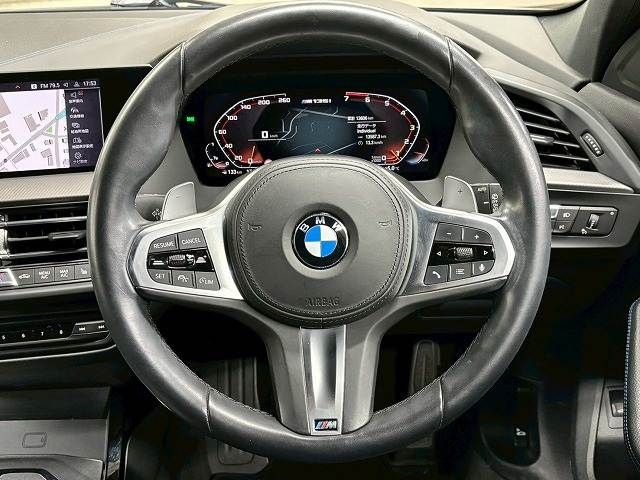 BMW 1SERIES 2020 Image 31