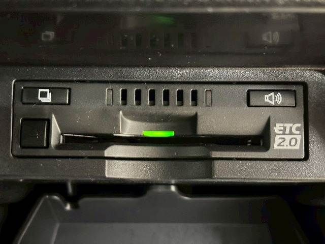 TOYOTA NOAH HYBRID 2020 Image 31