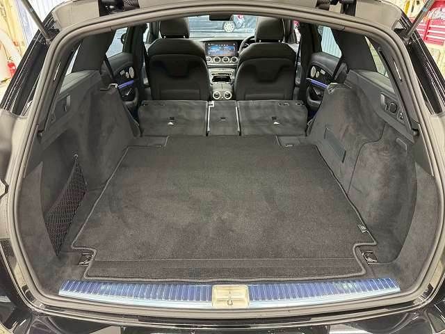 MERCEDES BENZ E CLAS 2021 Image 31